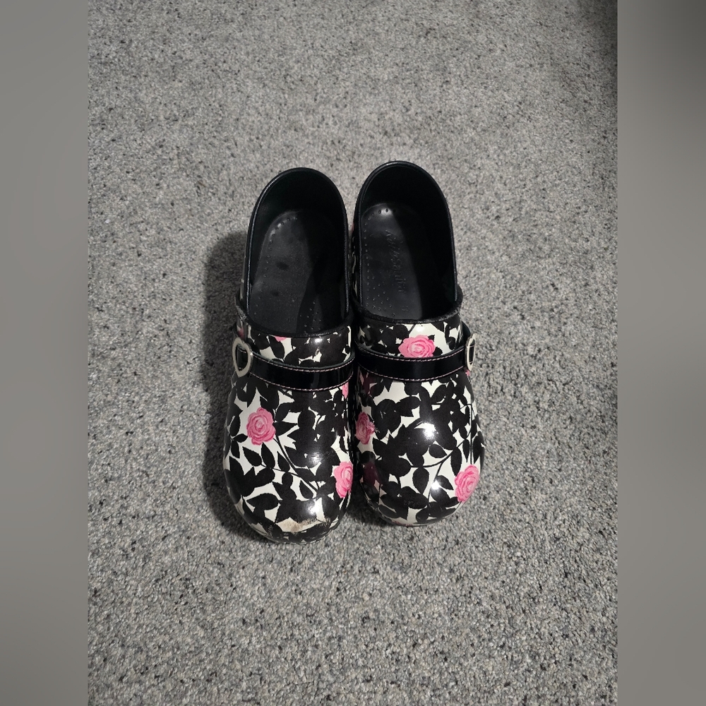 Sanita Black and White Woman's Clogs